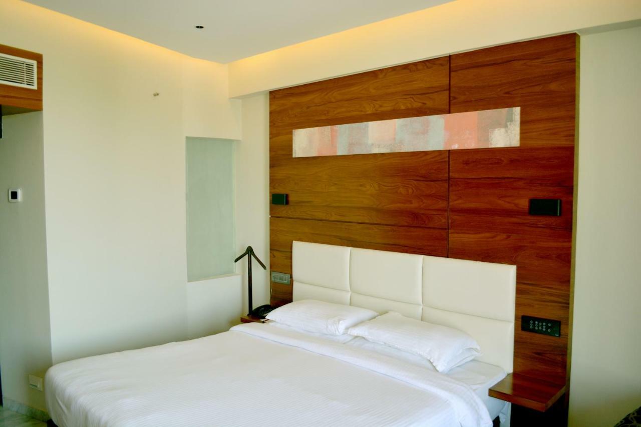 Rk Residency Hotel Tirupur Kültér fotó